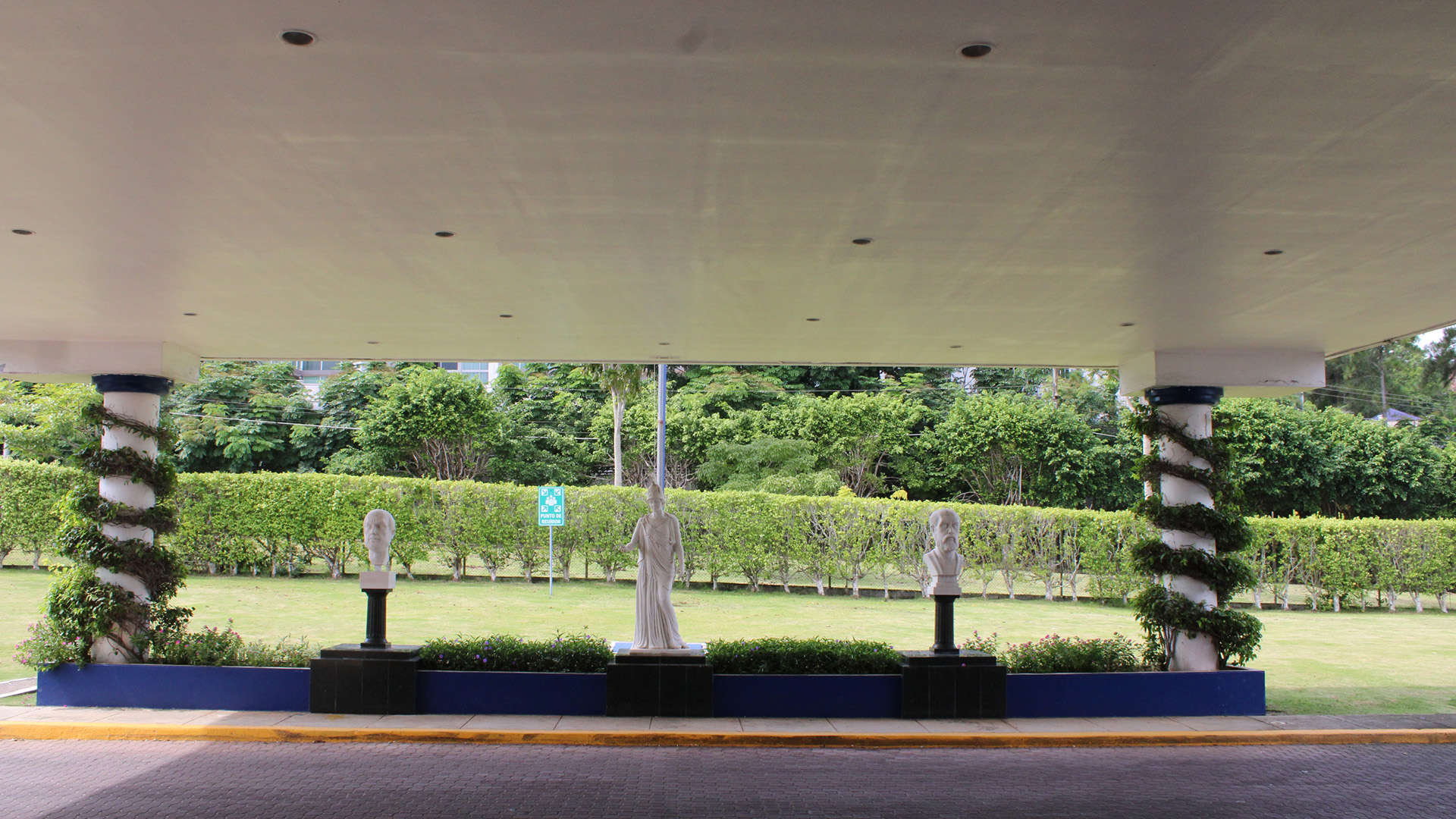 Instituto Atenea — foto 1